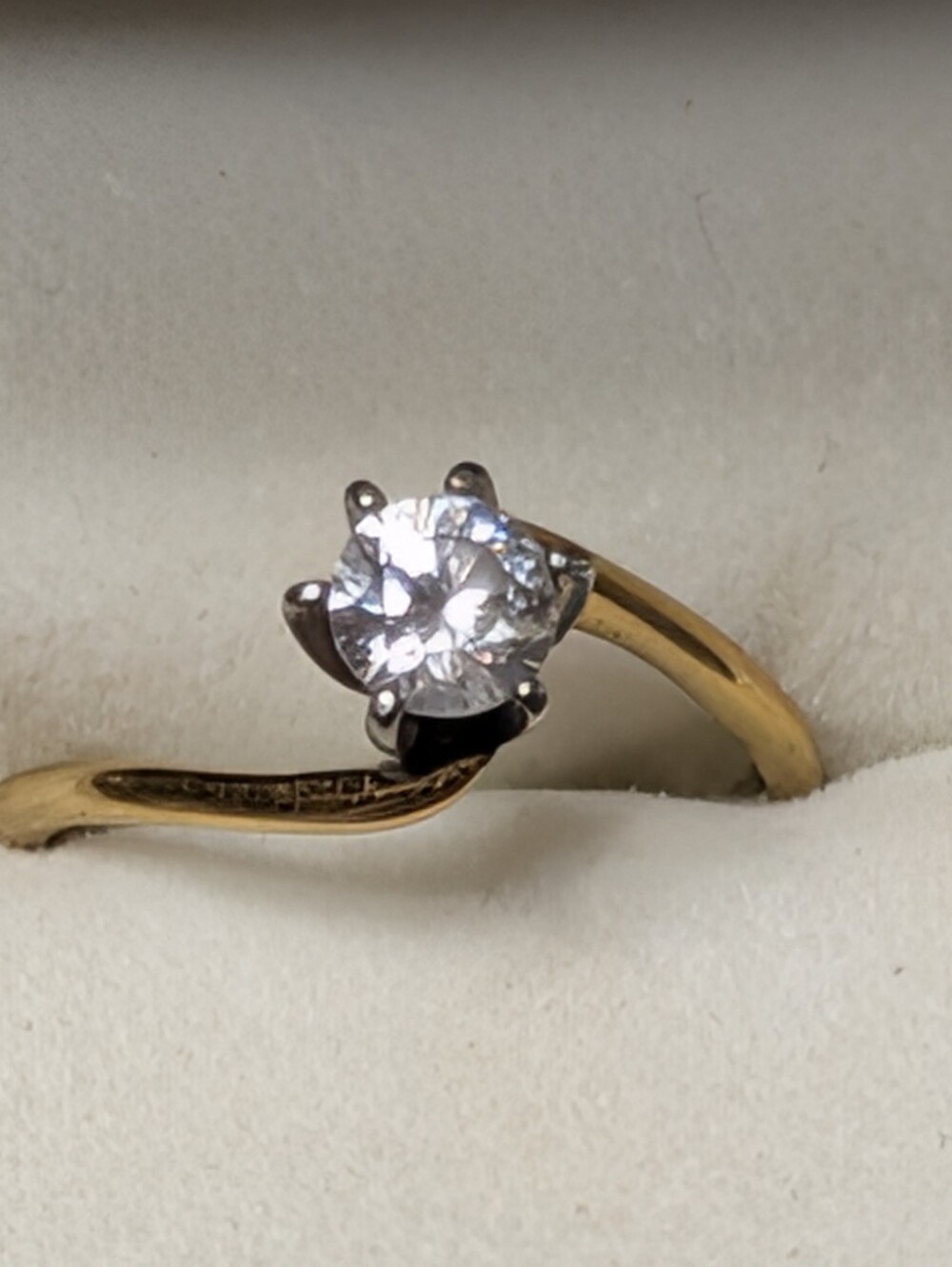 6 Prong Round CZ Solitaire Gold Ring